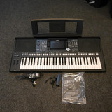 Yamaha PSR-S975 Arranger Keyboard - 2nd Hand