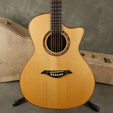 Turner 83CE Electro-Acoustic Guitar - Natural w/Hard Case - 2nd Hand