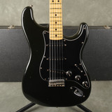 Fender 1979 Stratocaster Hard Tail - Black w/Hard Case - 2nd Hand