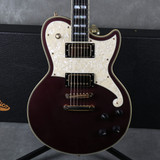 D'Angelico Atlantic Deluxe Ltd. Edition - Wine Mist w/Hard Case - 2nd Hand