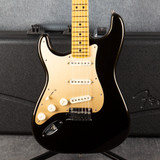 Fender American Ultra Stratocaster - Left Handed - Texas Tea - Case - 2nd Hand