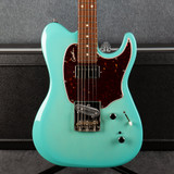 Godin Stadium 59 - Coral Blue - Hard Case - 2nd Hand