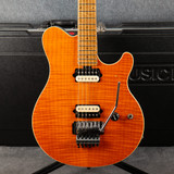 Ernie Ball Music Man Axis - Amber - Hard Case - 2nd Hand