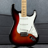 Fender Player Stratocaster - 3 Tone Sunburst - Hard Case - 2nd Hand