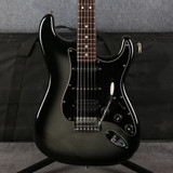 Fender Modern Player Stratocaster HSS - Silverburst - Case - 2nd Hand