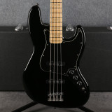 Squier Vintage Modified 77 Jazz Bass - Black - Hard Case - 2nd Hand