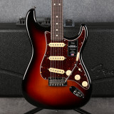 Fender American Pro II Stratocaster - 3-Tone Sunburst - Hard Case - 2nd Hand