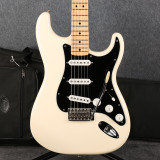 Fender Classic Series 70s Stratocaster - Olympic White - Gig Bag - 2nd Hand (136394)