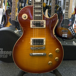 Gibson 2004 Les Paul Standard - Cherry w/ Gibson Hard Case - 2nd Hand