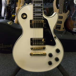 Gibson Les Paul Custom - Ebony Fretboard - Alpine White w/ Case - 2nd Hand