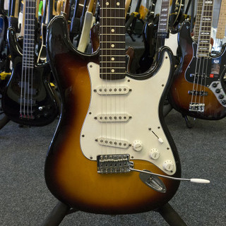 Fender Mexican Standard Stratocaster - Sunburst - 2nd Hand