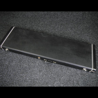 Fender 70s Reissue Black Tolex Bass Case - 2nd Hand Fender 70s Reissue Black Tolex Bass Case - 2nd Hand