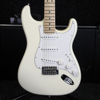 Fender American Special Stratocaster - White w/ Hard Case - 2nd Hand