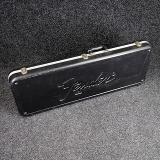 Fender 1970s Hard Case for Strat/Tele Guitar - 2nd Hand Fender 1970s Hard Case for Strat/Tele Guitar - 2nd Hand