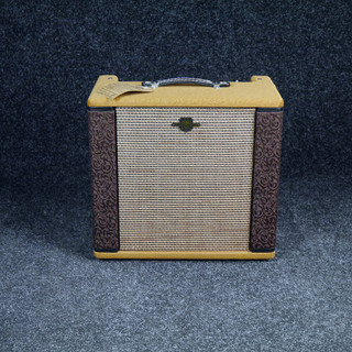 Fender Ramparte Combo Amp - 2nd Hand **COLLECTION ONLY** Fender Ramparte Combo Amp - 2nd Hand **COLLECTION ONLY**
