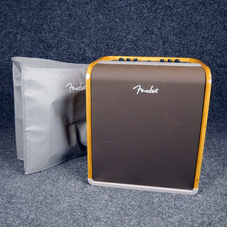Fender Acoustic SFX Combo Amplifier w/Cover - 2nd Hand Fender Acoustic SFX Combo Amplifier w/Cover - 2nd Hand
