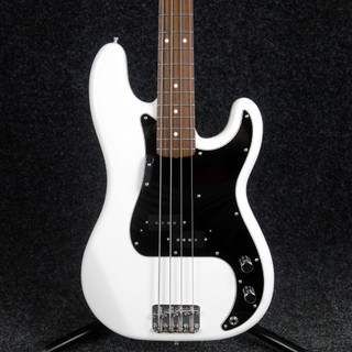 Fender Precision Bass, Made in Japan - RW - White - 2nd Hand