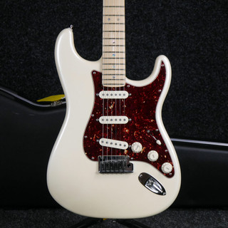 Fender American Deluxe Stratocaster - Olympic White w/Hard Case - 2nd Hand