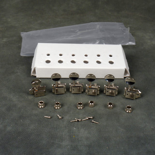 Fender American Vintage Machine Heads - Nickel/Chrome w/Box - 2nd Hand Fender American Vintage Machine Heads - Nickel/Chrome w/Box - 2nd Hand