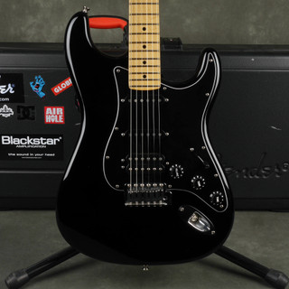 Fender American Special Stratocaster - Black w/Hard Case - 2nd Hand