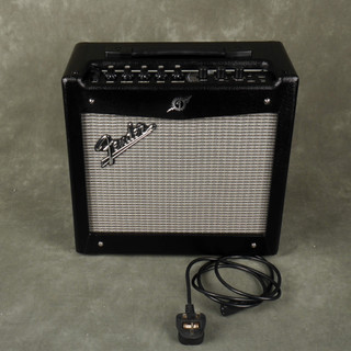 Fender Mustang I V2 Amplifier - 2nd Hand Fender Mustang I V2 Amplifier - 2nd Hand