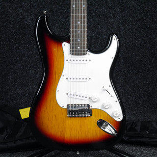 Squier Stratocaster - Sunburst w/Gig Bag - 2nd Hand