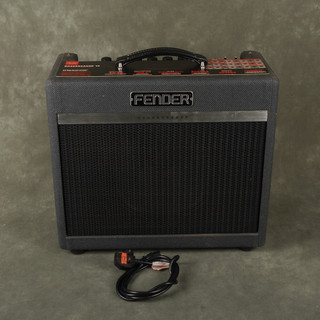 Fender Bassbreaker 15 Amplifier Combo w/PSU - 2nd Hand **COLLECTION ONLY** Fender Bassbreaker 15 Amplifier Combo w/PSU - 2nd Hand **COLLECTION ONLY**