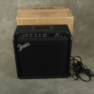 Fender Mustang LT25 Combo Amplifier w/Box & PSU - 2nd Hand (107907)