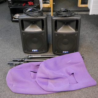 FBT MaxX 4A Powered Speakers & Stands w/Cover - 2nd Hand FBT MaxX 4A Powered Speakers & Stands w/Cover - 2nd Hand
