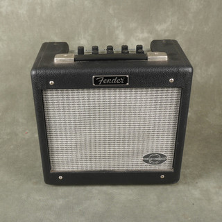 Fender G-Dec Guitar Combo Amplifier - 2nd Hand
