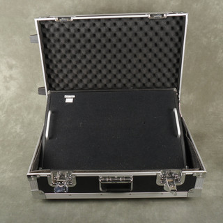 Harley Benton PB1000 Pedal Board in Flight Case - 2nd Hand