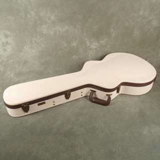 Gator Hard Case - Cream White - 2nd Hand Gator Hard Case - Cream White - 2nd Hand