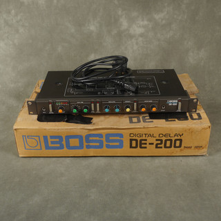 Boss DE-200 Digital Delay w/Box & PSU - 2nd Hand