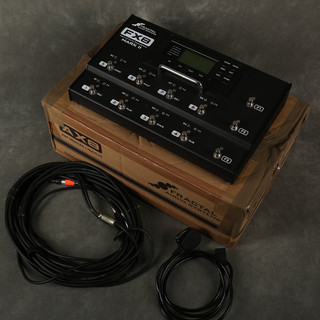 Fractal Audio FX8 MkII Multi-FX Pedalboard w/Box & PSU - 2nd Hand