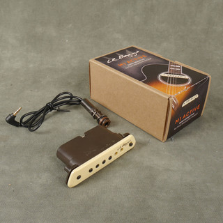 LR Baggs M1 Active Acoustic Soundhole Preamp w/Box - 2nd Hand LR Baggs M1 Active Acoustic Soundhole Preamp w/Box - 2nd Hand