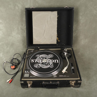 Technics 1210 MKII Turntable w/Case - 2nd Hand