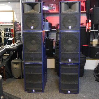DB Technologies Forty Live QL12, QL15 & QL152 6-Box PA System - 2nd Hand DB Technologies Forty Live QL12, QL15 & QL152 6-Box PA System - 2nd Hand