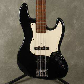 Marlin SL100B Bass Guitar - Black - 2nd Hand