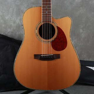 Freshman Apollo OC 2 - Natural w/Gig Bag - 2nd Hand