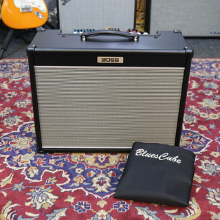 Boss Nextone Artist Guitar Amplifier w/Cover - 2nd Hand