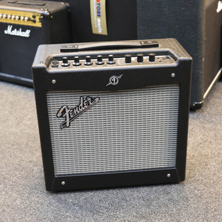 Fender Mustang 1 V2 Guitar Combo Amplifier - 2nd Hand