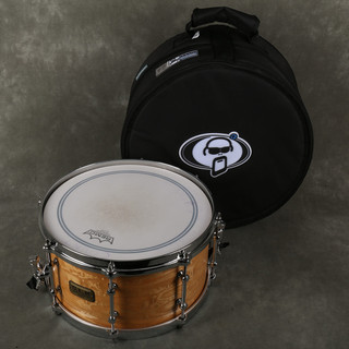 Tama SLP 13" x 7" Inches Maple Snare Drum w/Gig Bag - 2nd Hand Tama SLP 13" x 7" Inches Maple Snare Drum w/Gig Bag - 2nd Hand