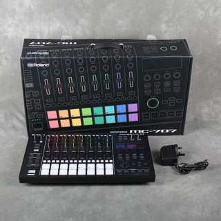 Roland MC-707 Groovebox - Box & PSU - 2nd Hand