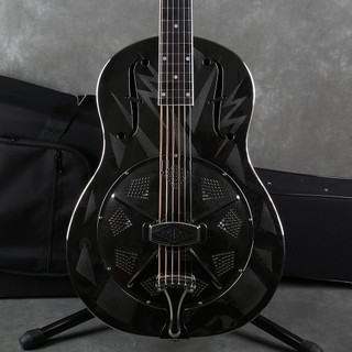 Michael Messer Lightning Resonator Guitar - Hard Case - 2nd Hand - Used Michael Messer Lightning Resonator Guitar - Hard Case - 2nd Hand - Used