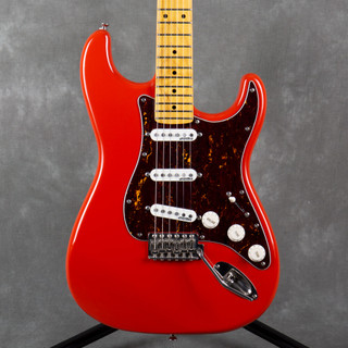 Vintage V6 Icon - Firenza Red - 2nd Hand Vintage V6 Icon - Firenza Red - 2nd Hand