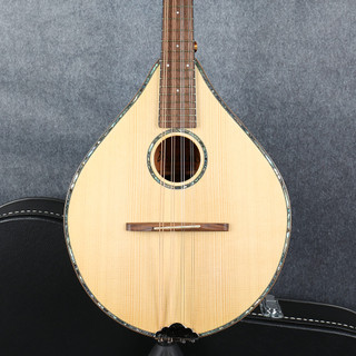 Ashbury Style S Deluxe Celtic Mandolin - Hard Case - 2nd Hand Ashbury Style S Deluxe Celtic Mandolin - Hard Case - 2nd Hand