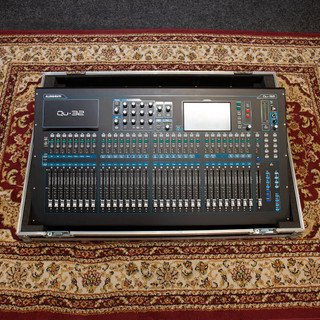 Allen and Heath QU-32 Digital Mixer - Flight Case **COLLECTION ONLY** - 2nd Hand