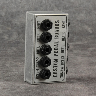 Custom Pedal Boards Dau Loop - 2nd Hand Custom Pedal Boards Dau Loop - 2nd Hand