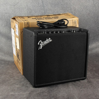 Fender Mustang LT25 Guitar Combo - Boxed - 2nd Hand