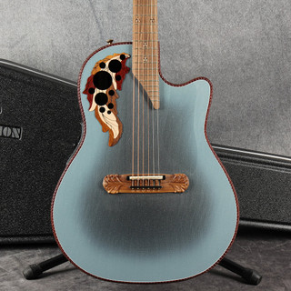 Adamas 2087GT-8 GT Cutaway Deep - Reverse Blue Burst - Hard Case - 2nd Hand Adamas 2087GT-8 GT Cutaway Deep - Reverse Blue Burst - Hard Case - 2nd Hand